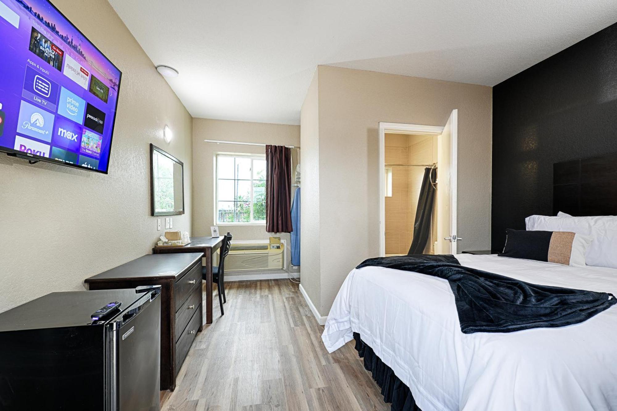 Hotel Dilley Grand Εξωτερικό φωτογραφία